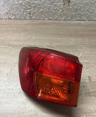 Lexus IS 220D-250-350 Rear/tail lights 