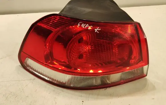 Volkswagen Golf VI Rear/tail lights 5K0945095E