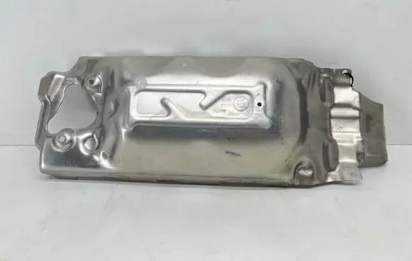 BMW M6 Heat shield in engine bay 7843158