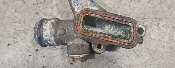 Engine coolant pipe/hose
