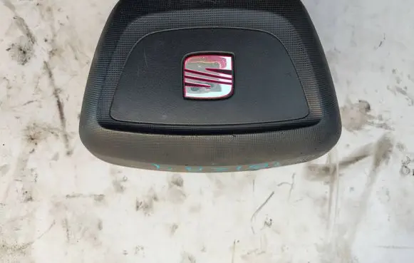 Seat Ibiza IV (6J,6P) Steering wheel airbag 6J0880201AC