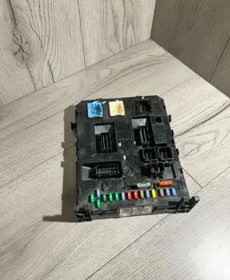 Citroen C5 Comfort/convenience module 9663510480 01100107 BSI2004H01