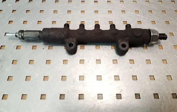 Ford Transit Fuel main line pipe 55PP0501MYB