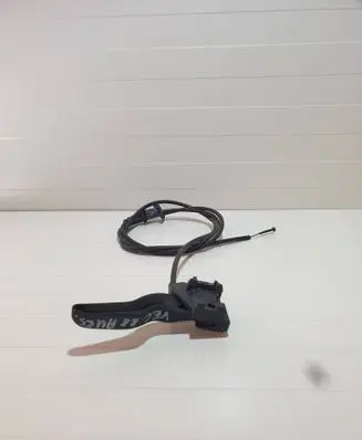 Opel Vectra C Engine bonnet (hood) release handle 24421819