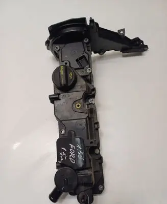 Ford Focus ST Rocker cam cover M06042A190