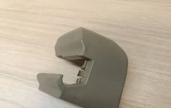 Volvo XC90 Rear seat rail trim cover 8619805