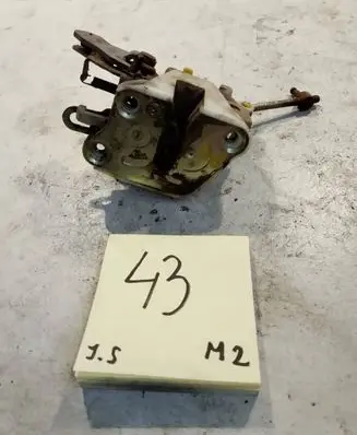 Volvo S40, V40 Front door lock 30803473