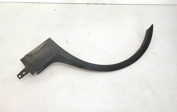 BMW X3 E83 Front arch trim 3405817 51773405817