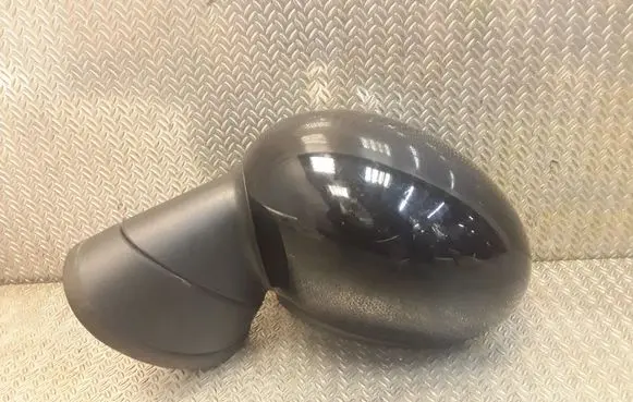 Mini One - Cooper Coupe R56 Front door electric wing mirror 