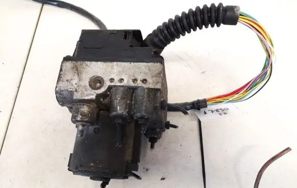 Audi A6 S6 C4 4A ABS Pump 0265214002 8d0614111