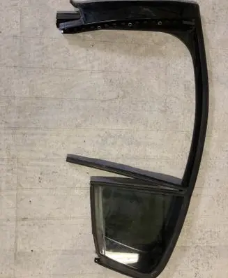 Fiat Tipo Rear vent window glass 735601351