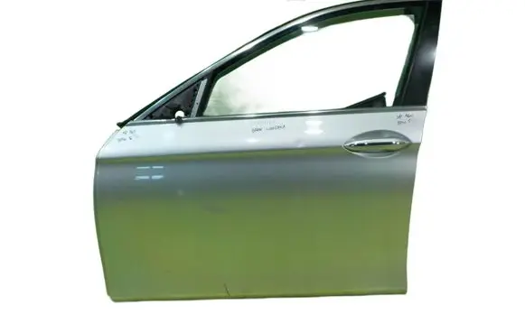 BMW 5 F10 F11 Front door PRZOD LEWE