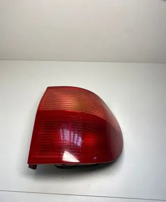 Seat Alhambra (Mk1) Rear/tail lights 907338335