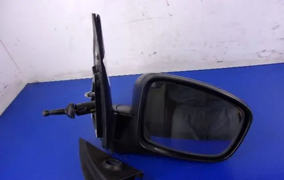 Hyundai i10 Front door electric wing mirror