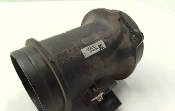 Audi A4 S4 B7 8E 8H Mass air flow meter 722184380