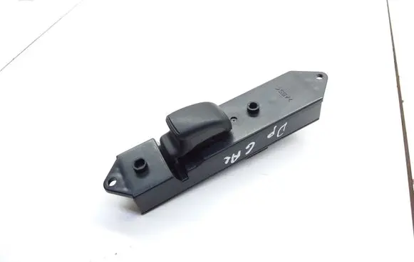 Mitsubishi Galant Electric window control switch C8DD240M MR252818