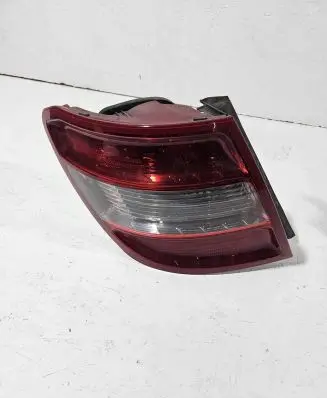 Mercedes-Benz C W204 Rear/tail lights 2048203564 763035 E122912A01