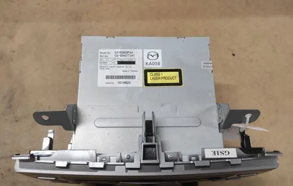 Mazda 6 Radio/CD/DVD/GPS head unit GS1E669RXA CQEM4771AT 1619823
