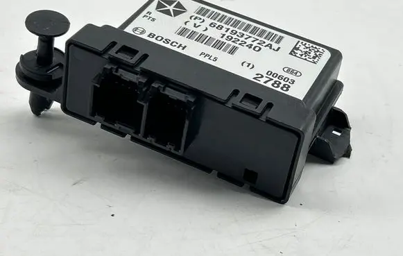 Chrysler Pacifica Parking PDC control unit/module 68193772AJ 192240 0263014378