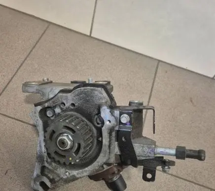 KIA Ceed Fuel injection high pressure pump 331002U000