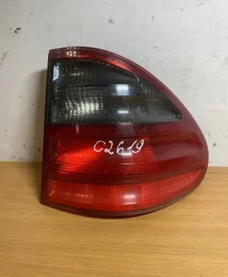Mercedes-Benz E W210 Rear/tail lights A2108206864 C2619