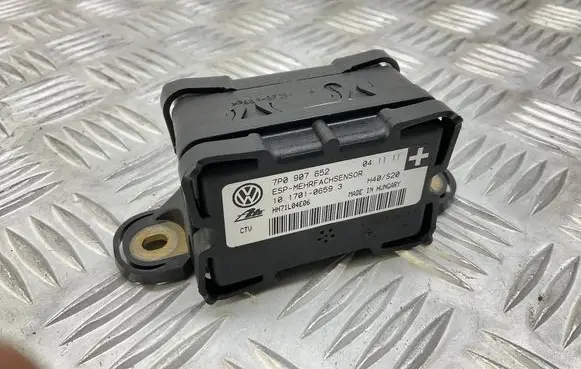 Audi TT TTS Mk2 ESP acceleration yaw rate sensor 7P0907652