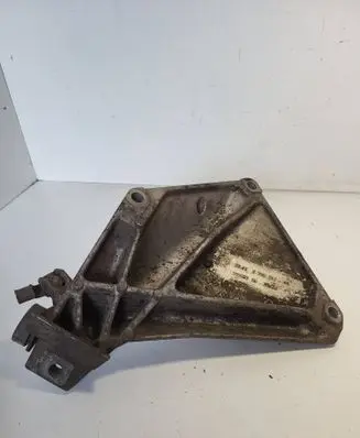 BMW 3 E90 E91 Engine mounting bracket 22116760311