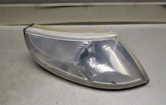 Saab 9-5 Front indicator light