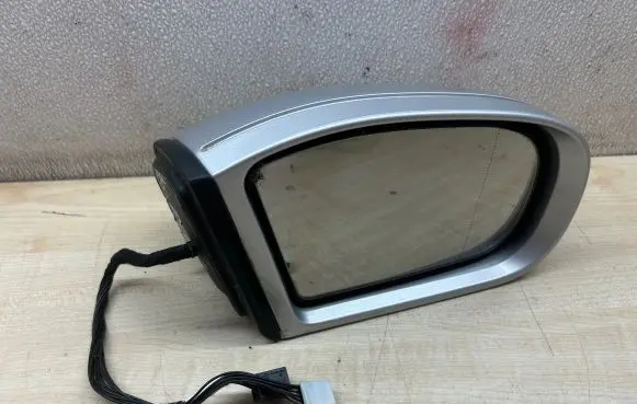 Mercedes-Benz E W211 Manual wing mirror 2038108093
