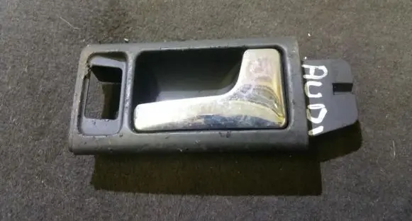 Audi A6 S6 C4 4A Front door interior handle 4a0837020c