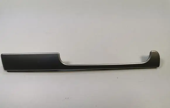 Volkswagen Golf V Dashboard glove box trim 