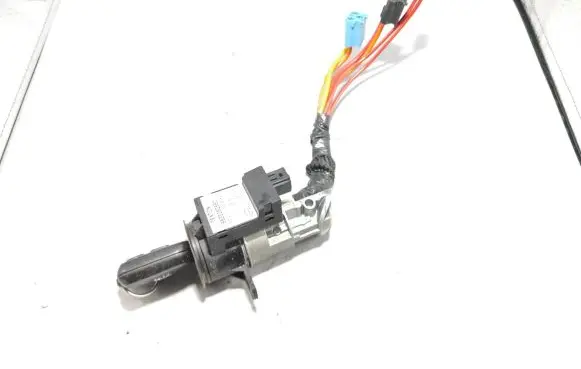Peugeot 607 Ignition lock 9635262680 28441770 0FT2002