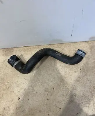 Mercedes-Benz GLE (W166 - C292) Engine coolant pipe/hose A1665000575