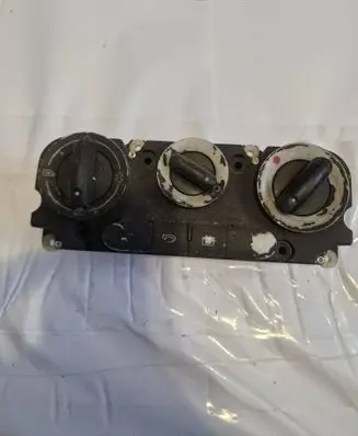 Audi A3 S3 8P Climate control unit 8P0819047D 5HB00884904