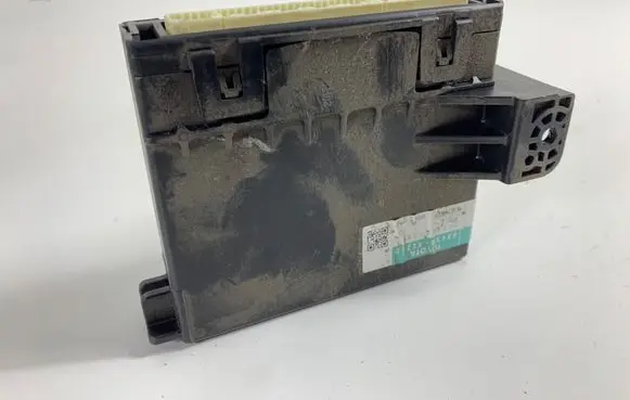 Toyota RAV 4 (XA30) Comfort/convenience module 8865042230