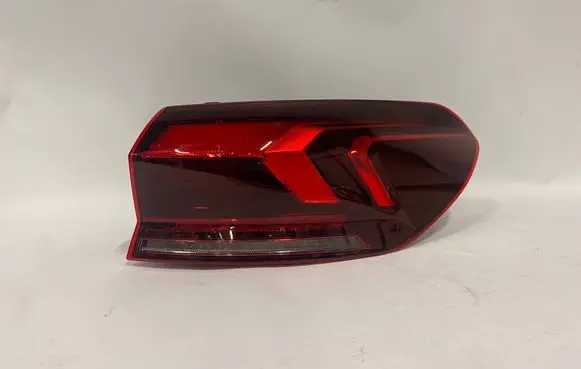 Audi Q6 e-tron Rear/tail lights 85H945070