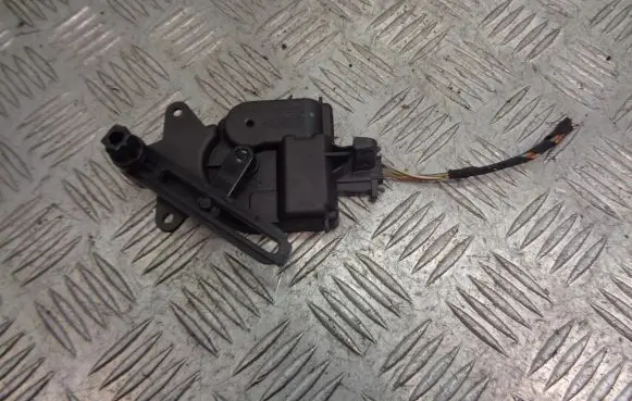Seat Leon (1M) A/C air flow flap actuator/motor 1J0907511