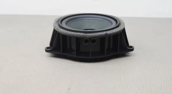 BMW X5 F15 Front door speaker 9286367