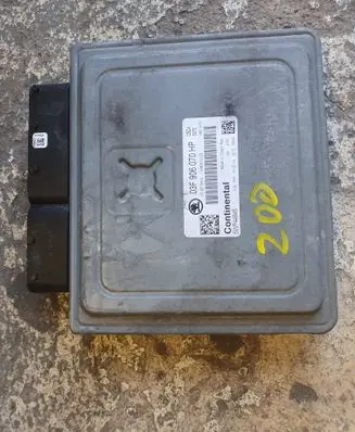 Volkswagen Scirocco Engine control unit/module ECU 03F906079HB 5WPR44845 03L907309AL