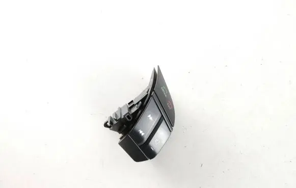 Volvo XC90 Steering wheel buttons/switches 30739569