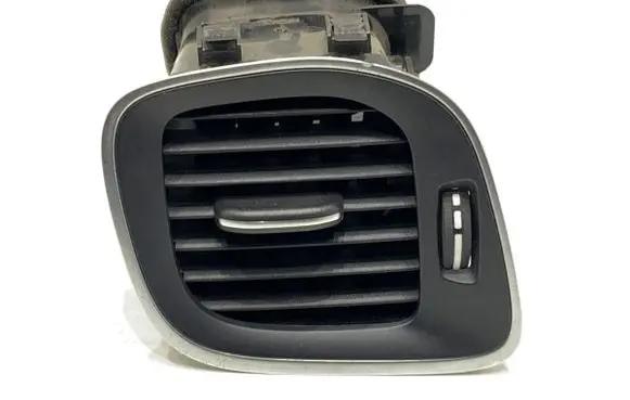 Volvo V40 Rear air vent grill 30791697