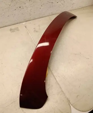 Tailgate/trunk spoiler