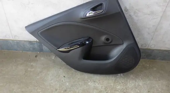 Opel Corsa E Rear door card panel trim CART13403508 13403508
