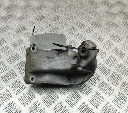 Mercedes-Benz Sprinter W907 W910 Engine mounting bracket A6542240500