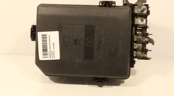 Opel Astra K Fuse box set 15514069