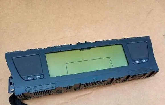 Citroen C4 I Picasso Speedometer (instrument cluster) 6974655