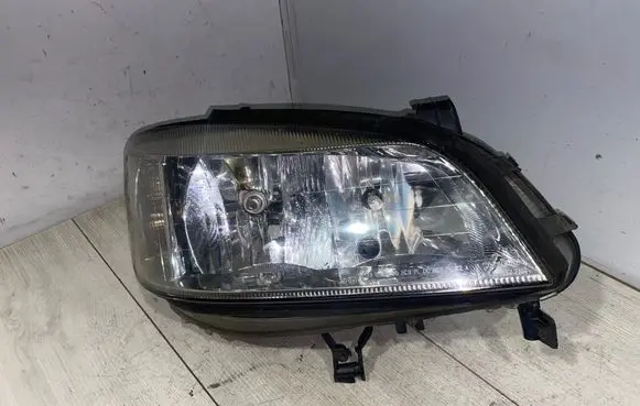 Opel Zafira A Headlight/headlamp 10396011 02828668 2001-11