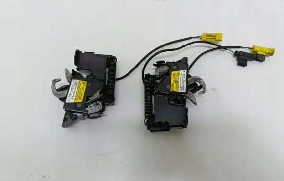 BMW 2 F45 Engine bonnet/hood lock/latch loop/hook 7242551