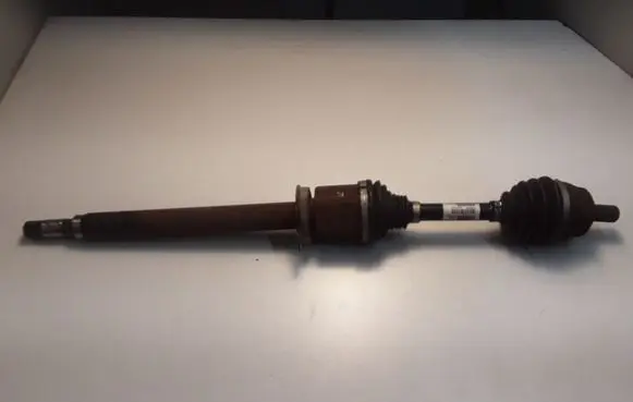 Volvo V40 Front driveshaft 31437517