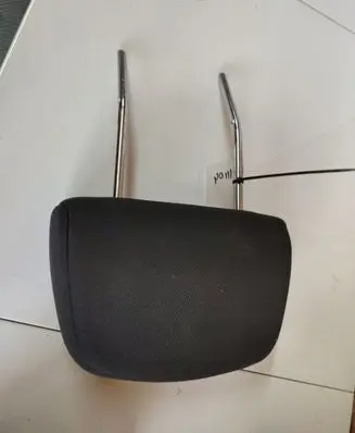 Opel Astra H Front seat headrest 